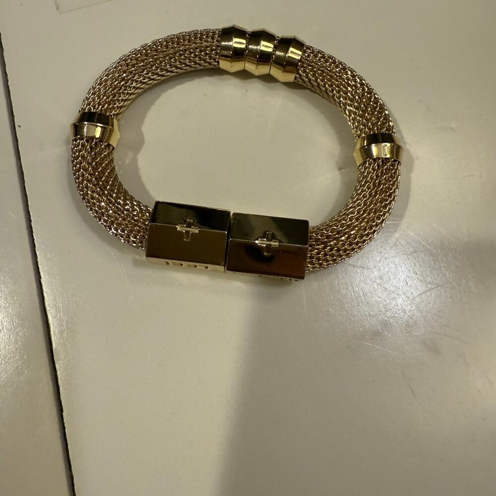 Womens Holst and Lee Mesh Gold Bracelet, Designer, Magnetic